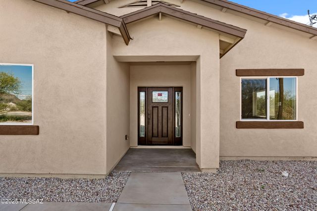 1792 Circulo Canada, Rio Rico, AZ 85648