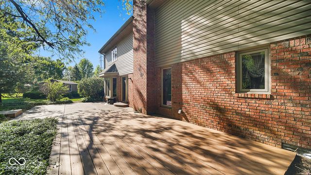 245 Fairway Court, Franklin, IN 46131