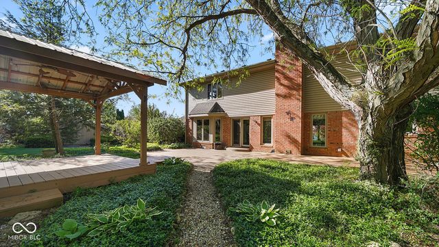 245 Fairway Court, Franklin, IN 46131