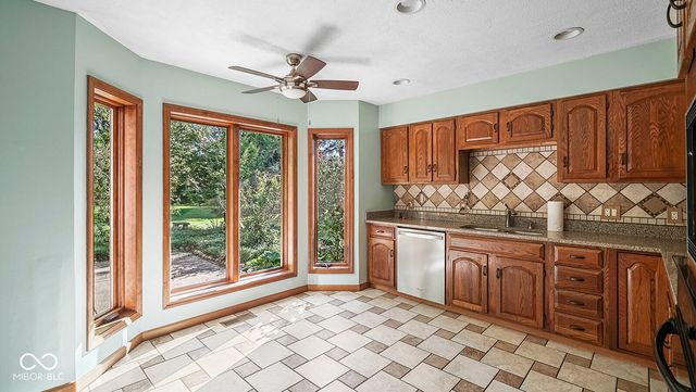 245 Fairway Court, Franklin, IN 46131