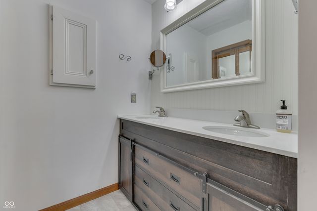245 Fairway Court, Franklin, IN 46131