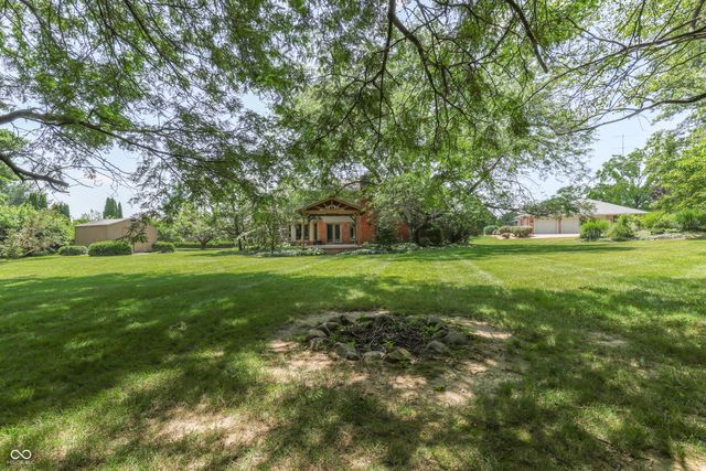 245 Fairway Court, Franklin, IN 46131