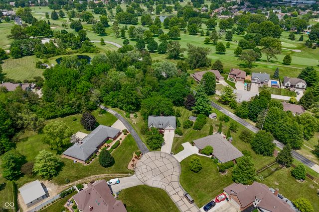 245 Fairway Court, Franklin, IN 46131
