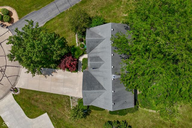 245 Fairway Court, Franklin, IN 46131