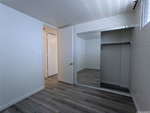 1160 Ala Napunani Street 702, Honolulu, HI 96818