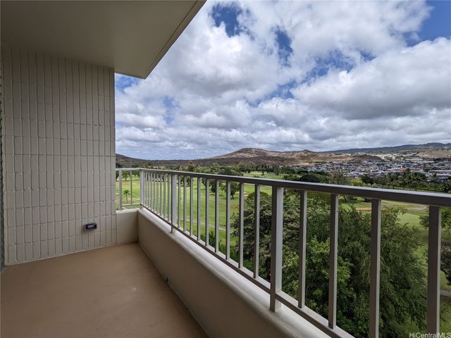 1160 Ala Napunani Street 702, Honolulu, HI 96818
