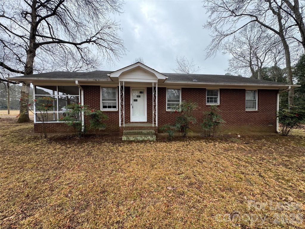 4617 Riverdale Drive, Charlotte, NC 28273