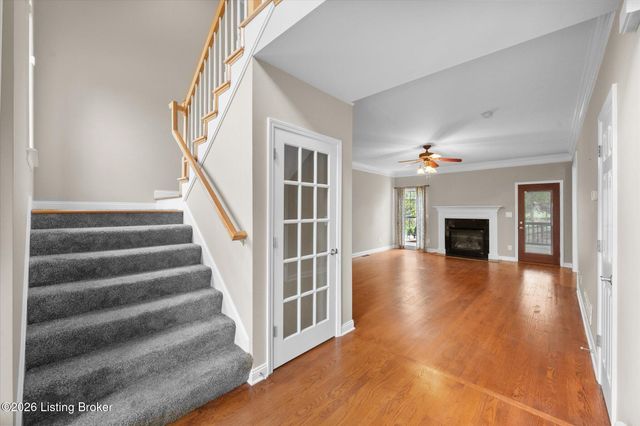 4809 Cedar Forest Pl, Louisville, KY 40245