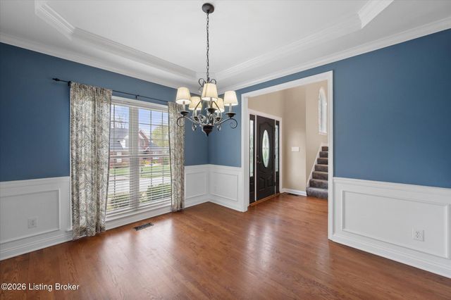 4809 Cedar Forest Pl, Louisville, KY 40245