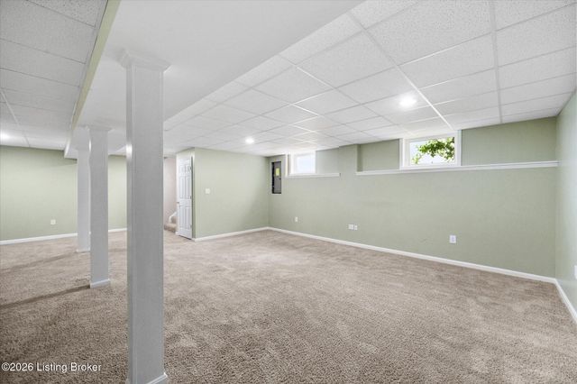 4809 Cedar Forest Pl, Louisville, KY 40245