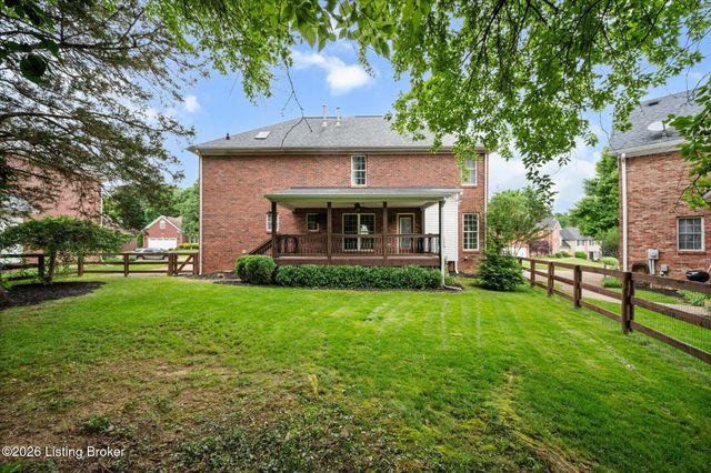 4809 Cedar Forest Pl, Louisville, KY 40245