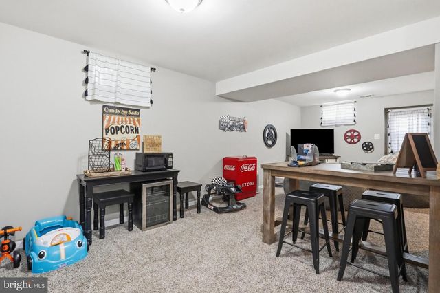 144 FIELD VIEW DR, Greencastle, PA 17225