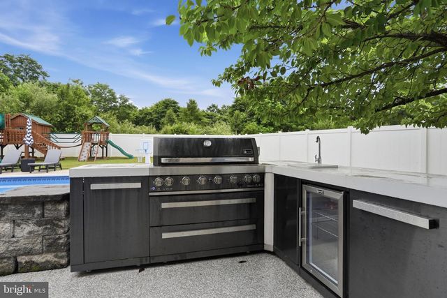 144 FIELD VIEW DR, Greencastle, PA 17225