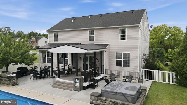 144 FIELD VIEW DR, Greencastle, PA 17225