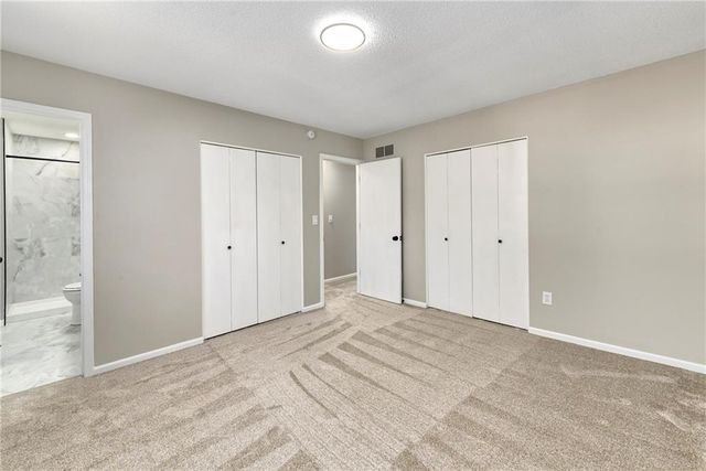 6506 N Delta Avenue, Kansas City, MO 64151