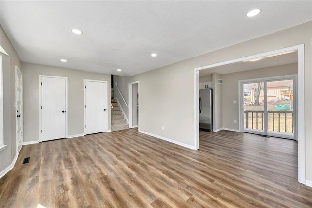 6506 N Delta Avenue, Kansas City, MO 64151