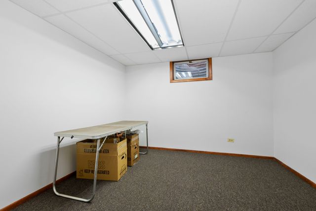 6901 W 179th Street, Tinley Park, IL 60477