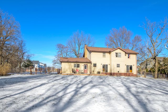 6901 W 179th Street, Tinley Park, IL 60477