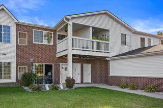 2825 11th PLACE #705, Kenosha, WI 53140
