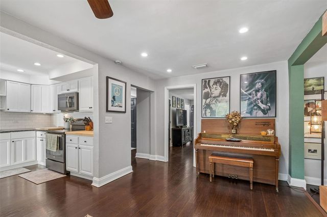 10917 72ND AVENUE, Seminole, FL 33772