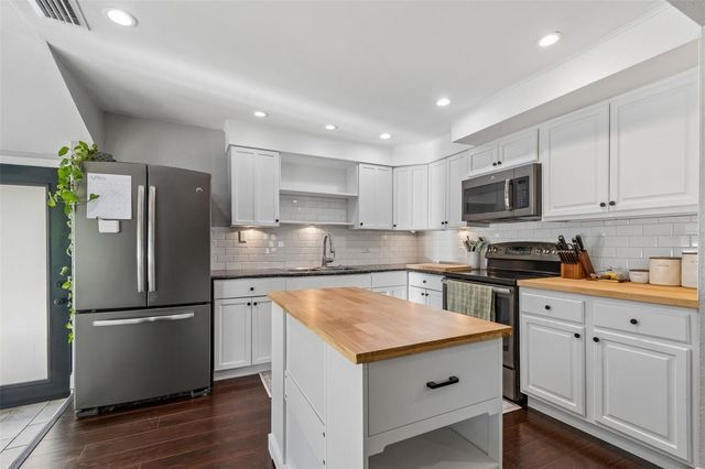 10917 72ND AVENUE, Seminole, FL 33772