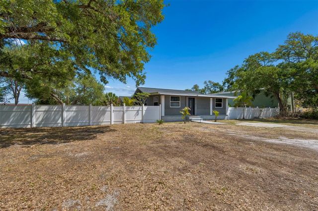 10917 72ND AVENUE, Seminole, FL 33772