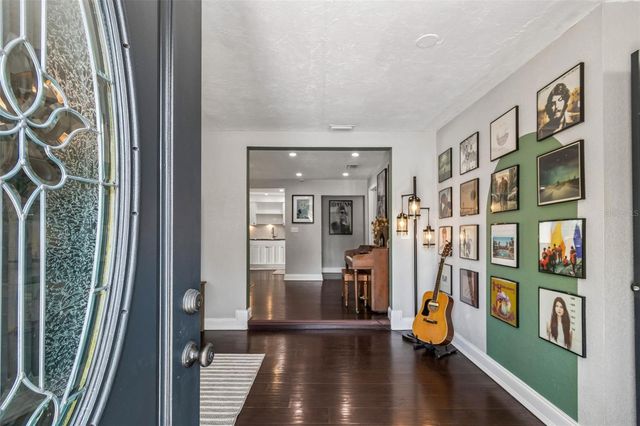 10917 72ND AVENUE, Seminole, FL 33772