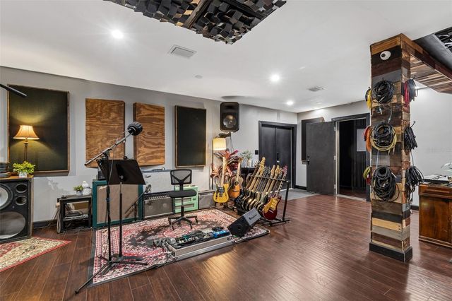 10917 72ND AVENUE, Seminole, FL 33772