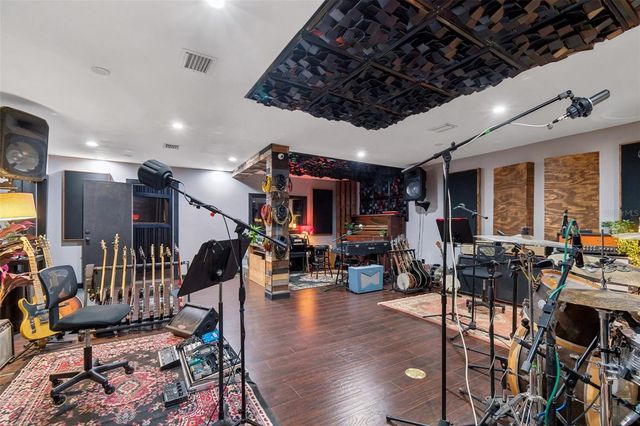 10917 72ND AVENUE, Seminole, FL 33772