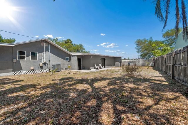 10917 72ND AVENUE, Seminole, FL 33772