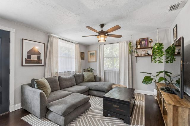 10917 72ND AVENUE, Seminole, FL 33772