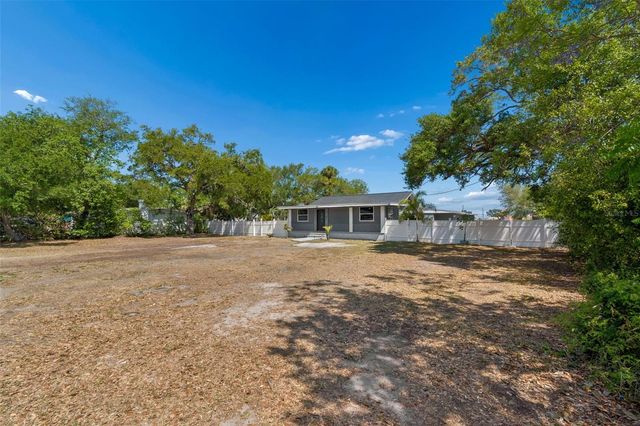 10917 72ND AVENUE, Seminole, FL 33772