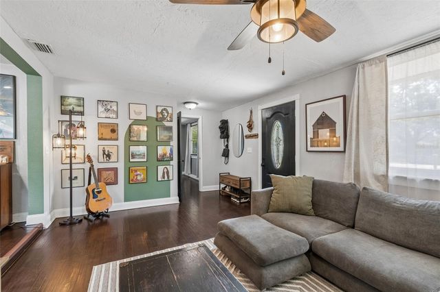 10917 72ND AVENUE, Seminole, FL 33772