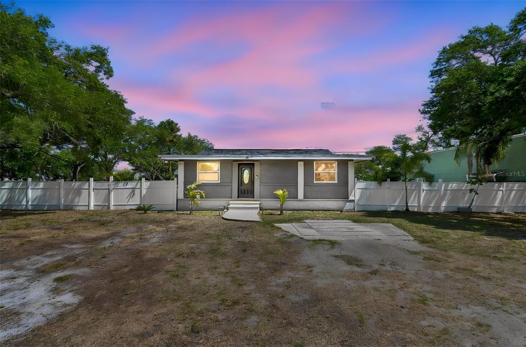 10917 72ND AVENUE, Seminole, FL 33772