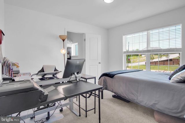 9 STONE MILL RD, Duncannon, PA 17020