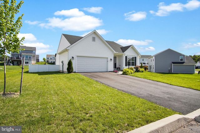 9 STONE MILL RD, Duncannon, PA 17020