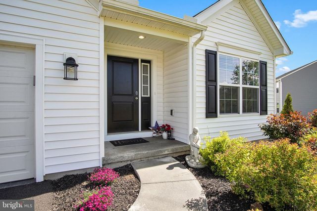 9 STONE MILL RD, Duncannon, PA 17020