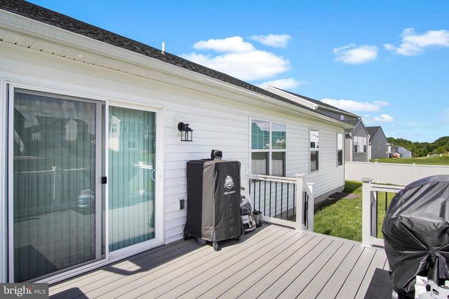 9 STONE MILL RD, Duncannon, PA 17020