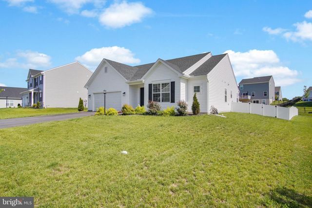 9 STONE MILL RD, Duncannon, PA 17020