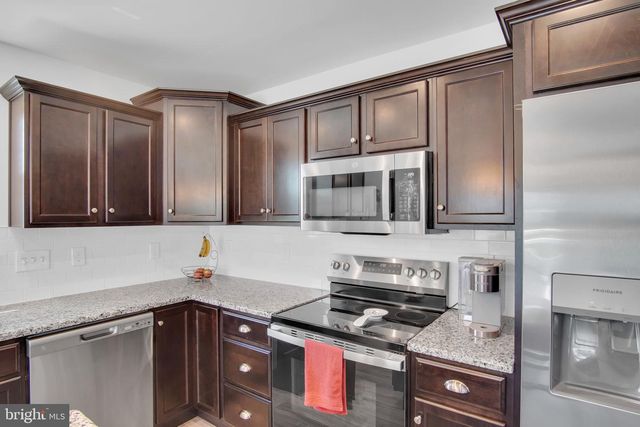9 STONE MILL RD, Duncannon, PA 17020