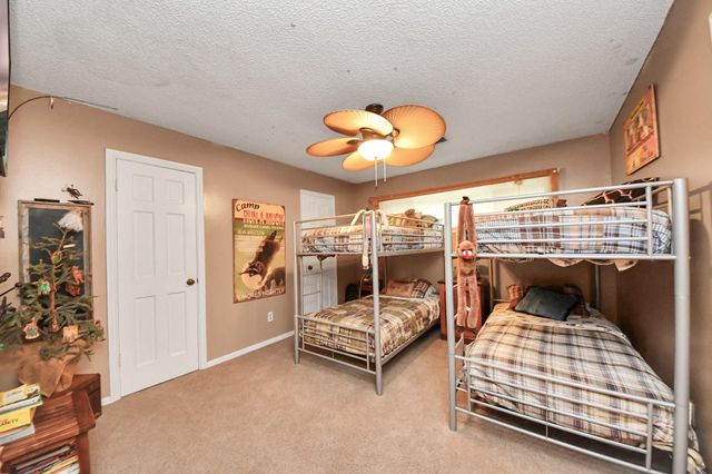 722 Chevy Chase Circle, Sugar Land, TX 77478