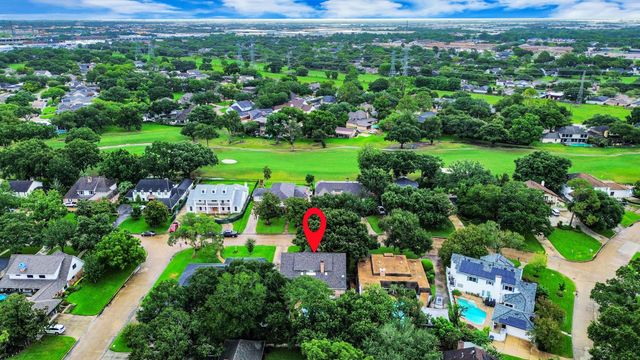 722 Chevy Chase Circle, Sugar Land, TX 77478