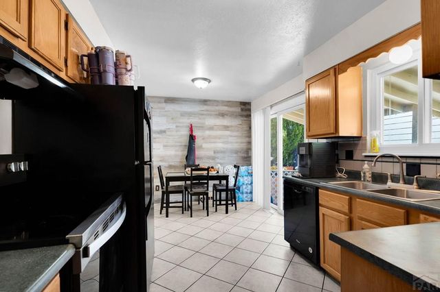 1812 Smithland Ave, La Junta, CO 81050