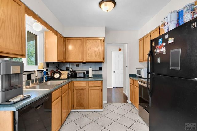 1812 Smithland Ave, La Junta, CO 81050