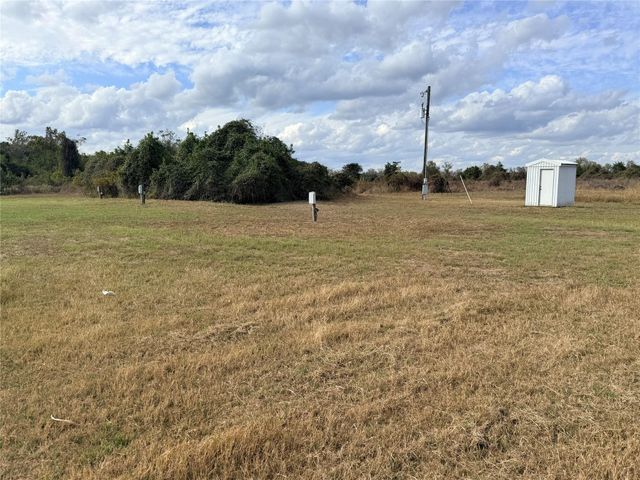 1300 State Highway 71 Highway, Columbus, TX 78933