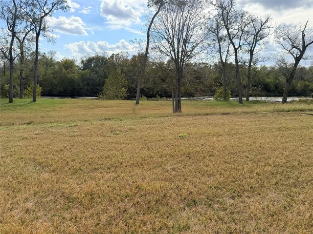 1300 State Highway 71 Highway, Columbus, TX 78933