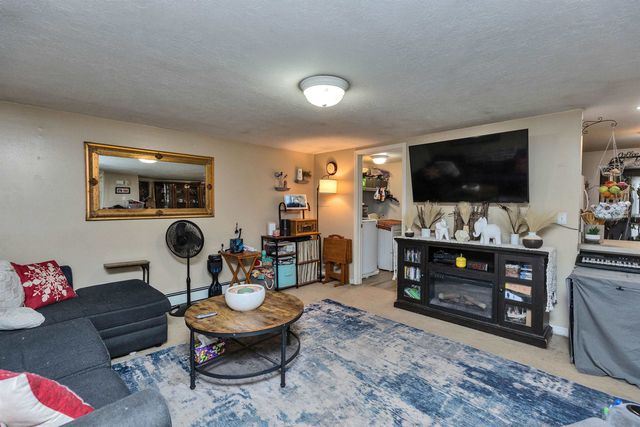 949 Turnpike Road, New Ipswich, NH 03071