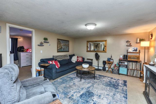 949 Turnpike Road, New Ipswich, NH 03071