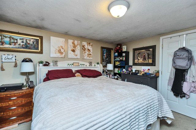 949 Turnpike Road, New Ipswich, NH 03071