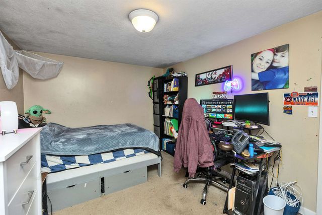 949 Turnpike Road, New Ipswich, NH 03071